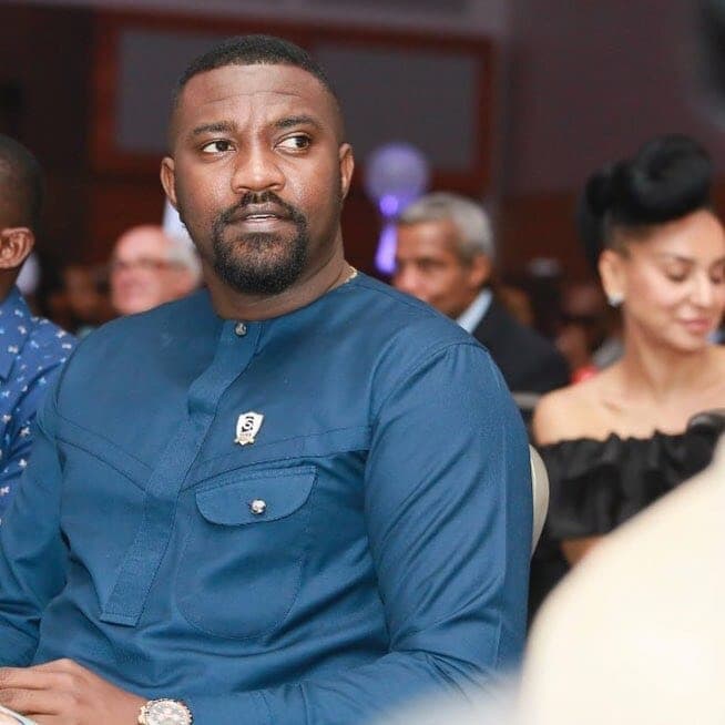 John Dumelo