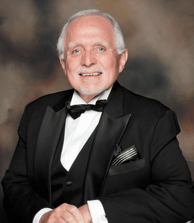 Dan Pena net worth