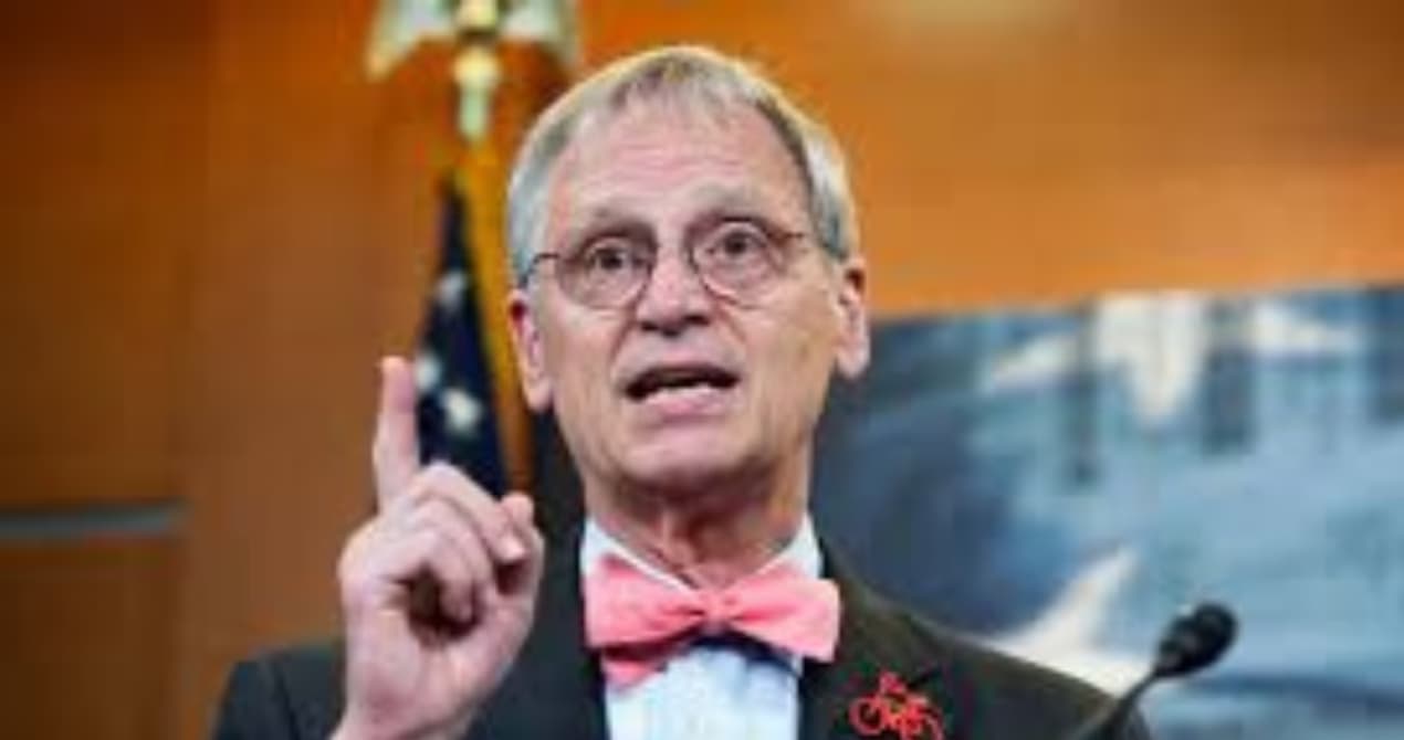 Earl Blumenauer Net Worth 2025