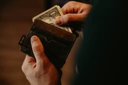 7 Passive Income Ideas that Can Make you Money in 2025