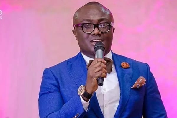 Bola Ray