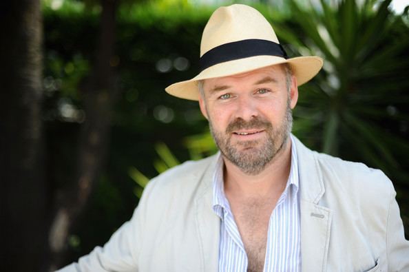 Deon Lotz Net Worth