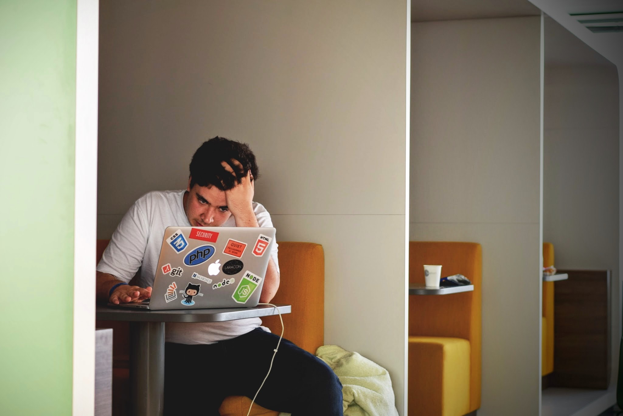 5 Tips for Dealing with Emotional Burnout for College Students