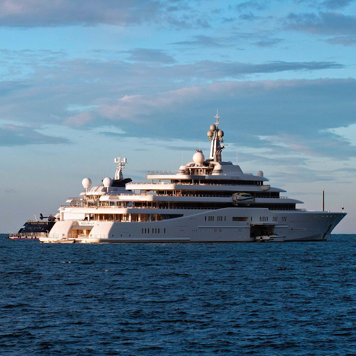 Top 10 billionaires and their yachts