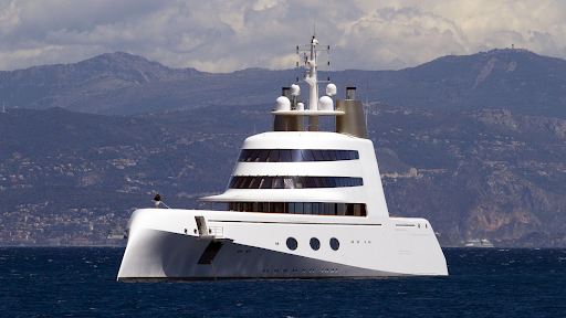 Top 10 billionaires and their yachts