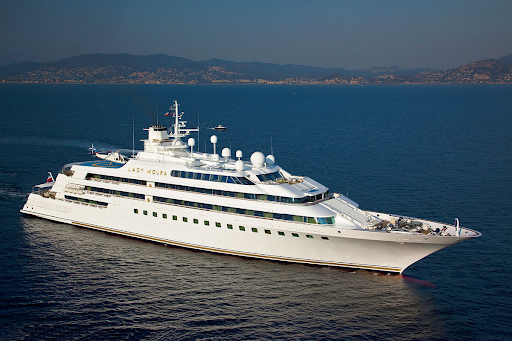 Top 10 billionaires and their yachts