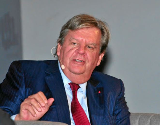 top 10 richest men in Africa, Johann Rupert & family.