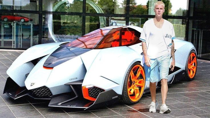Justin Bieber cars and houses