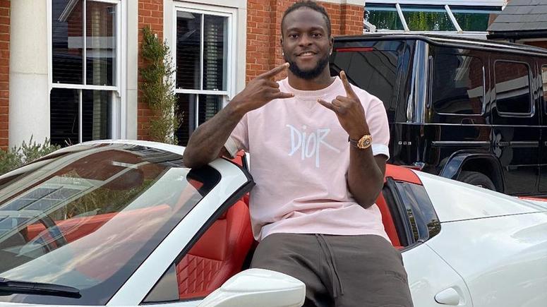 Victor Moses cars and houses