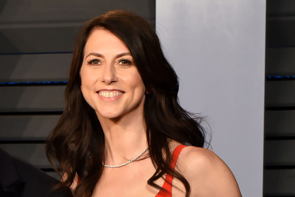 top 10 richest women in the united states of America