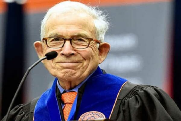 Donald Newhouse net worth
